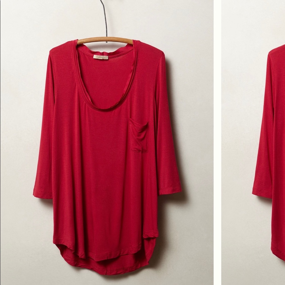 Bordeaux chiffon-trimmed scoopneck shirt in red